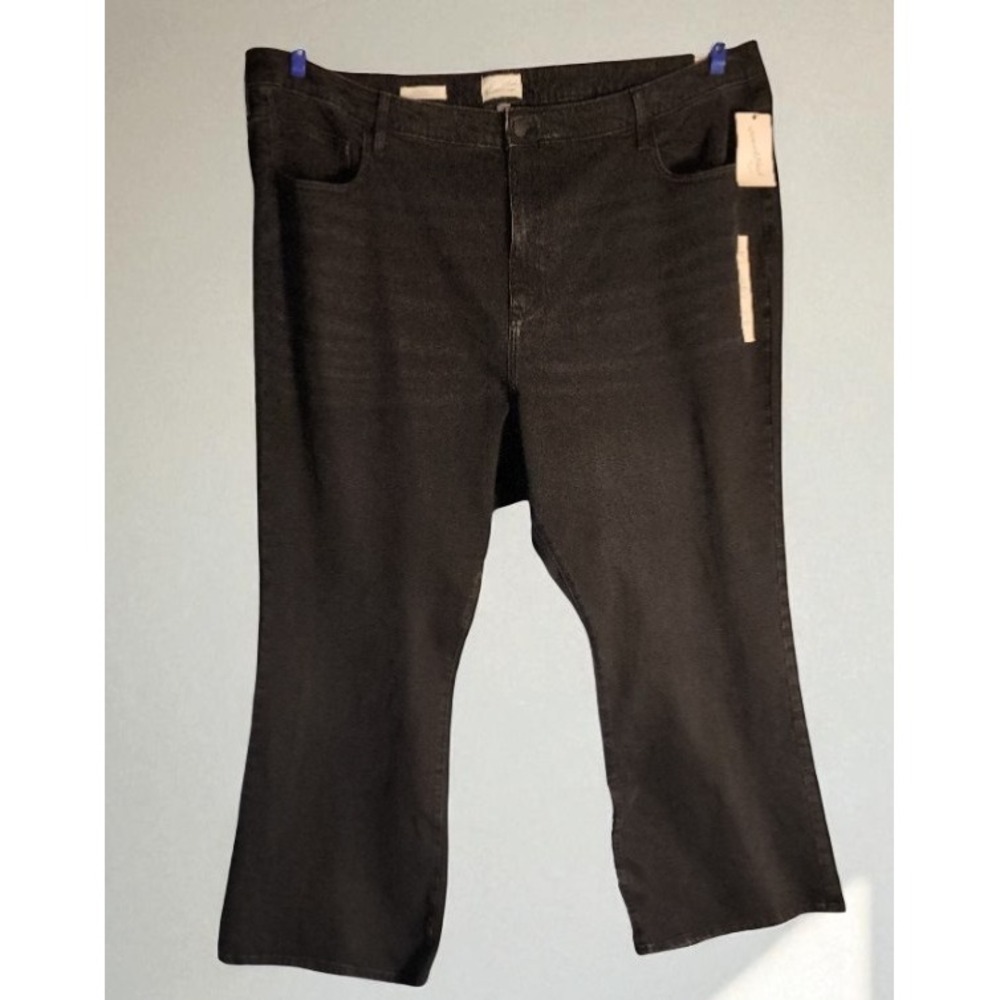 NWT Universal Thread Plus 30R Black High Rise Flare Jeans Women 48x34 Stretch